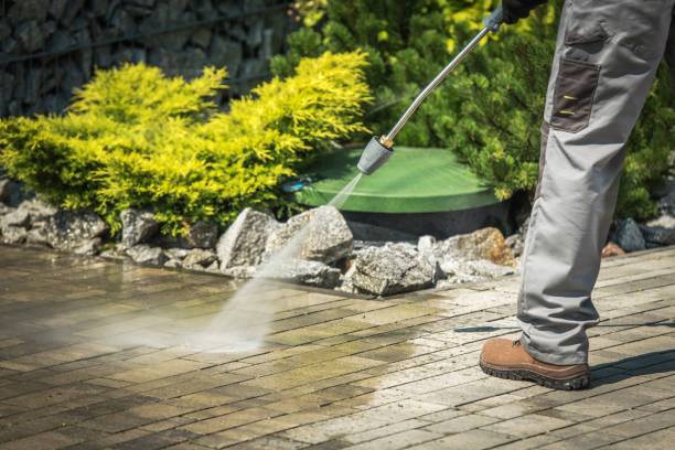 Best Sign and Awning Cleaning  in Wickliffe, OH